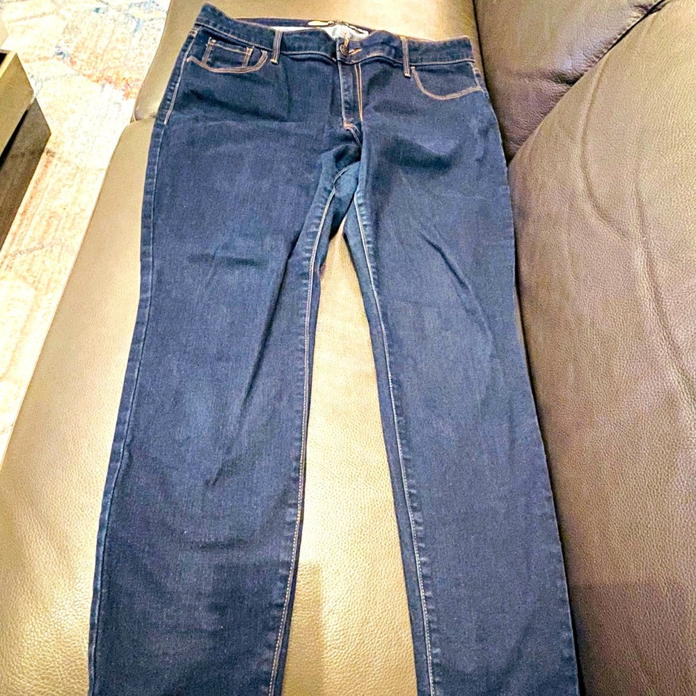 Old navy Dark wash skinny jeans